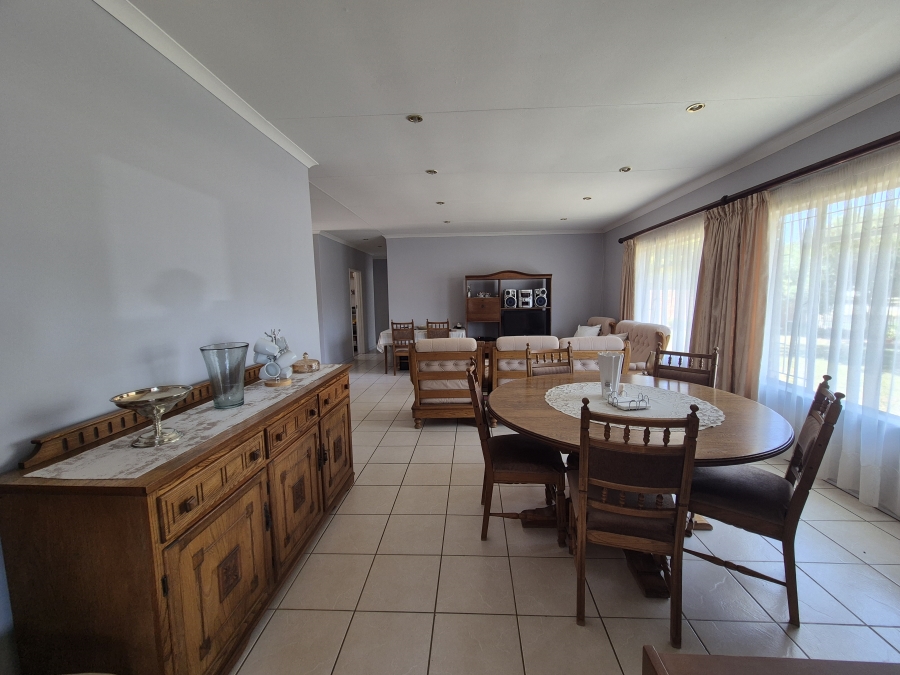 2 Bedroom Property for Sale in La Hoff North West